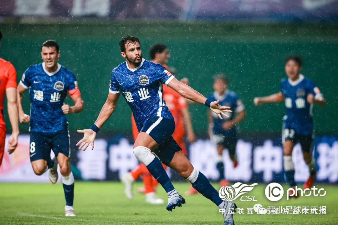 أهداف الدوري الإيطالي 2023المنافسة الشرسة على الصدارة