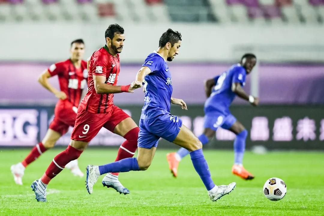 مانسيتيضدتوتنهاممباشرالانمباراةمثيرةفيالدوريالإنجليزي