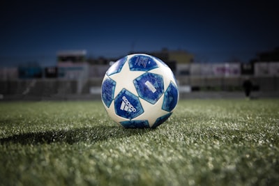 نهائيدوريأبطالأوروباللسيدات2025معركةالأساطيرعلىالعرشالأوروبي