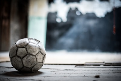 الأهليوريالمدريد٢٠٠١قصةلقاءتاريخيفيكأسالعالمللأندية