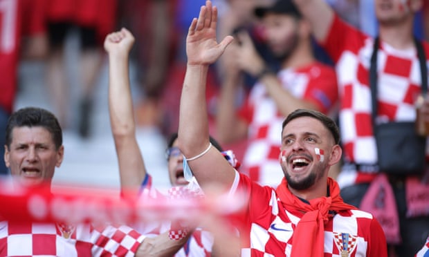 توتنهام في دوري أبطال أوروبارحلة النادي نحو المجد الأوروبي